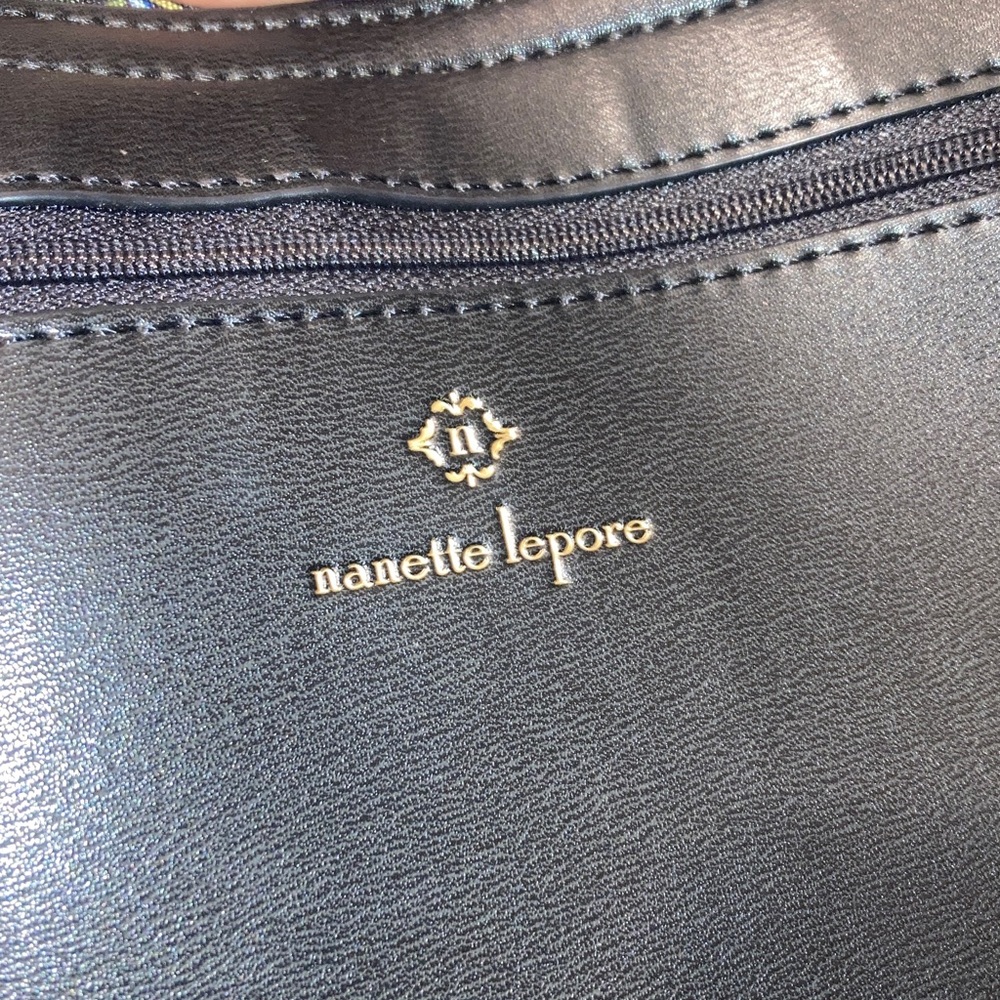 Nanette Lepore Elegant Black and White Women's Tote Bag with floral inside - Picture 5 of 5